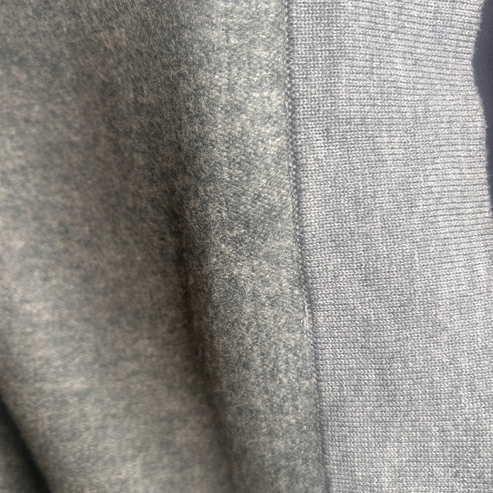 Chico’s 2 Women’s Large Sweater Gray Hook Closure 3/4 Sleeve Knit Cardigan - Picture 2 of 9